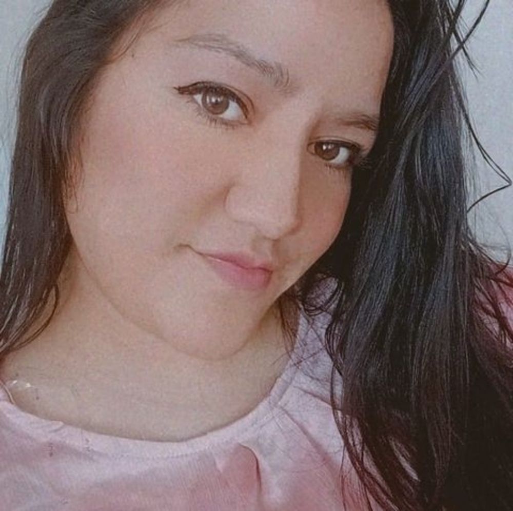 Meet your Posher, Ariana